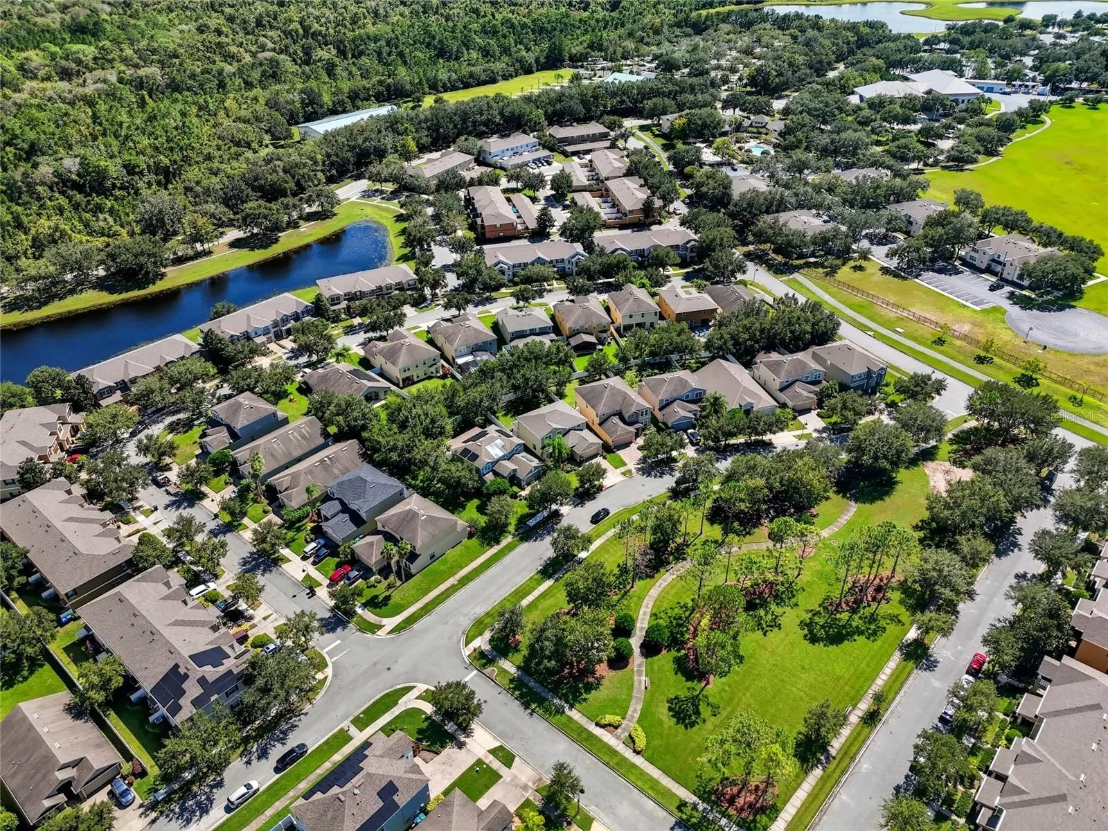 9117 OAK COMMONS WAY
