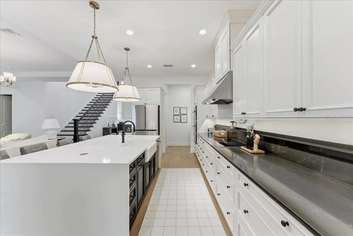 3122 VANGUARD CT