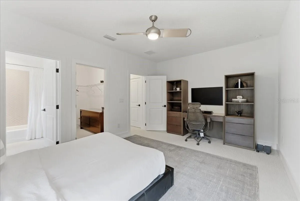 3122 VANGUARD CT