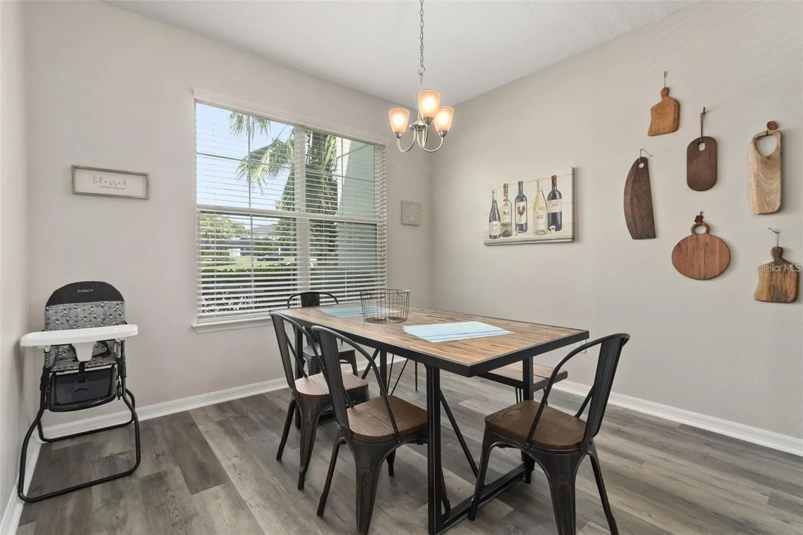 1594 CAREY PALM CIR