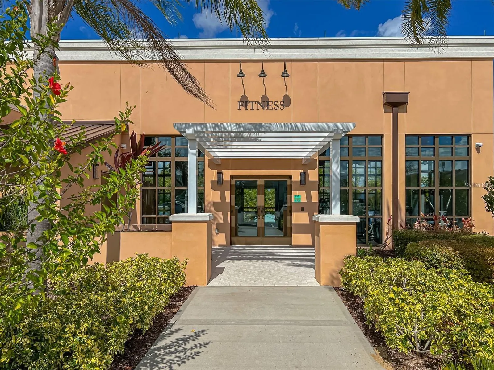 1594 CAREY PALM CIR