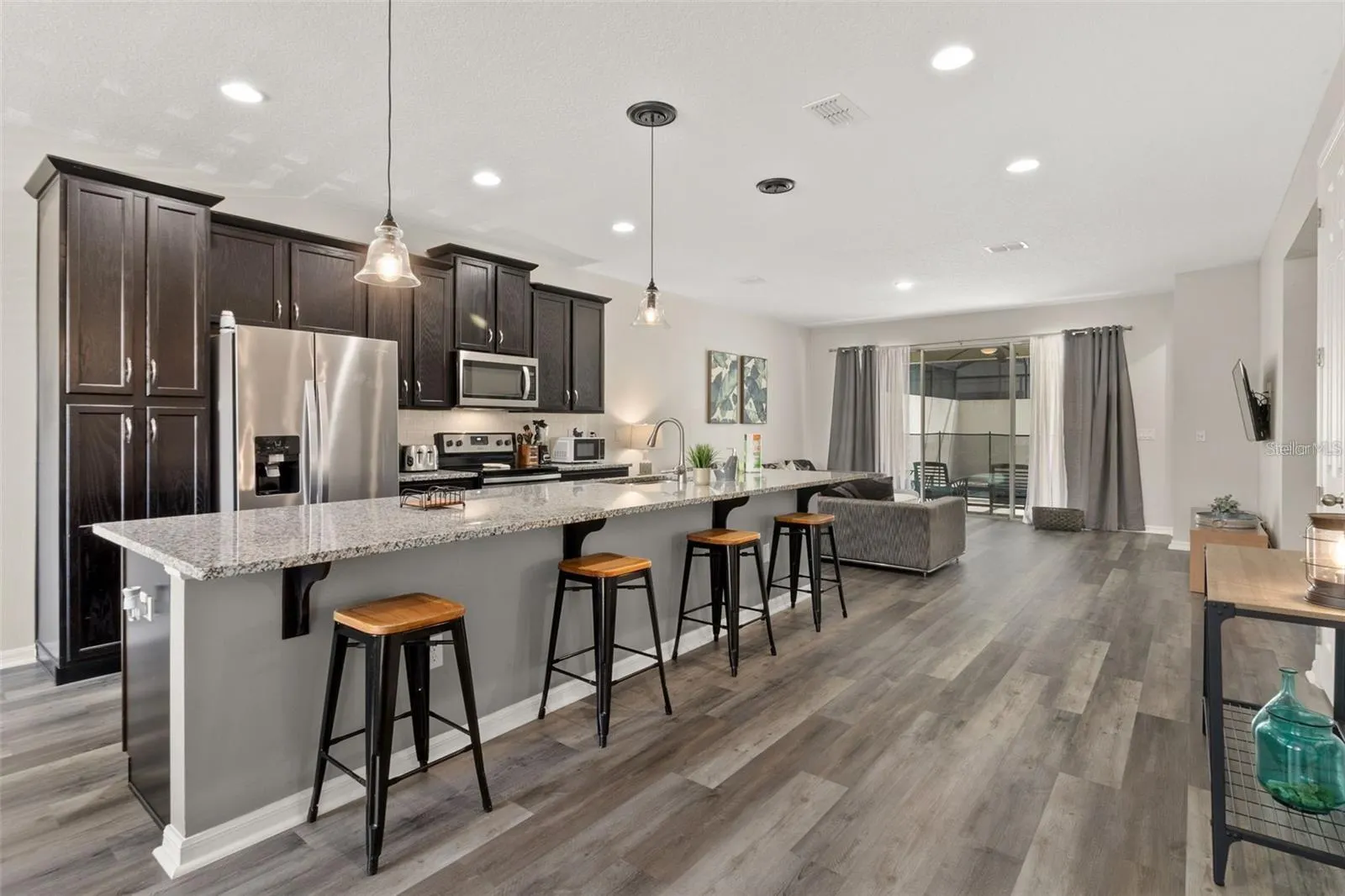 1594 CAREY PALM CIR