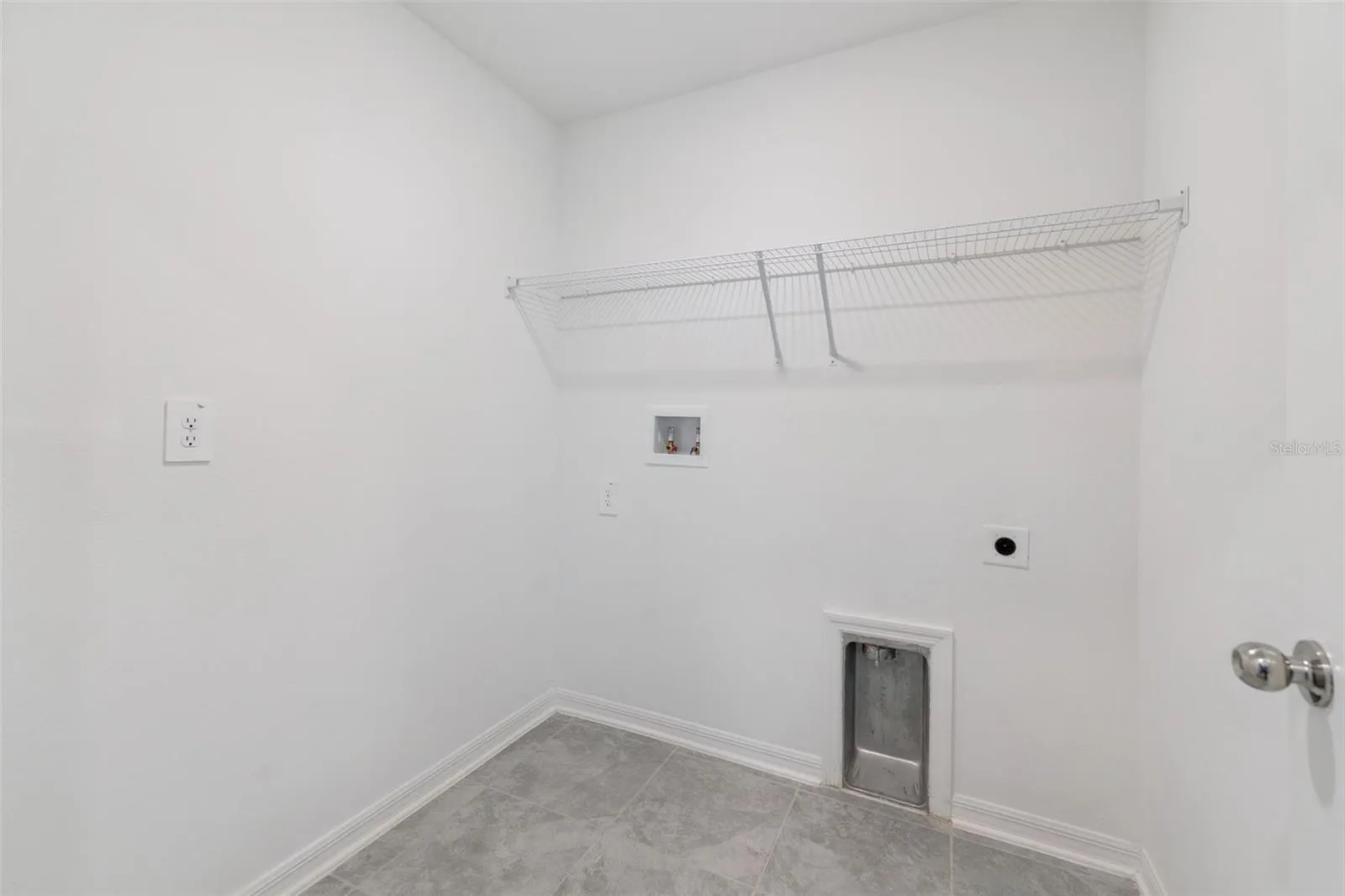 1409 AUSTIN ST
