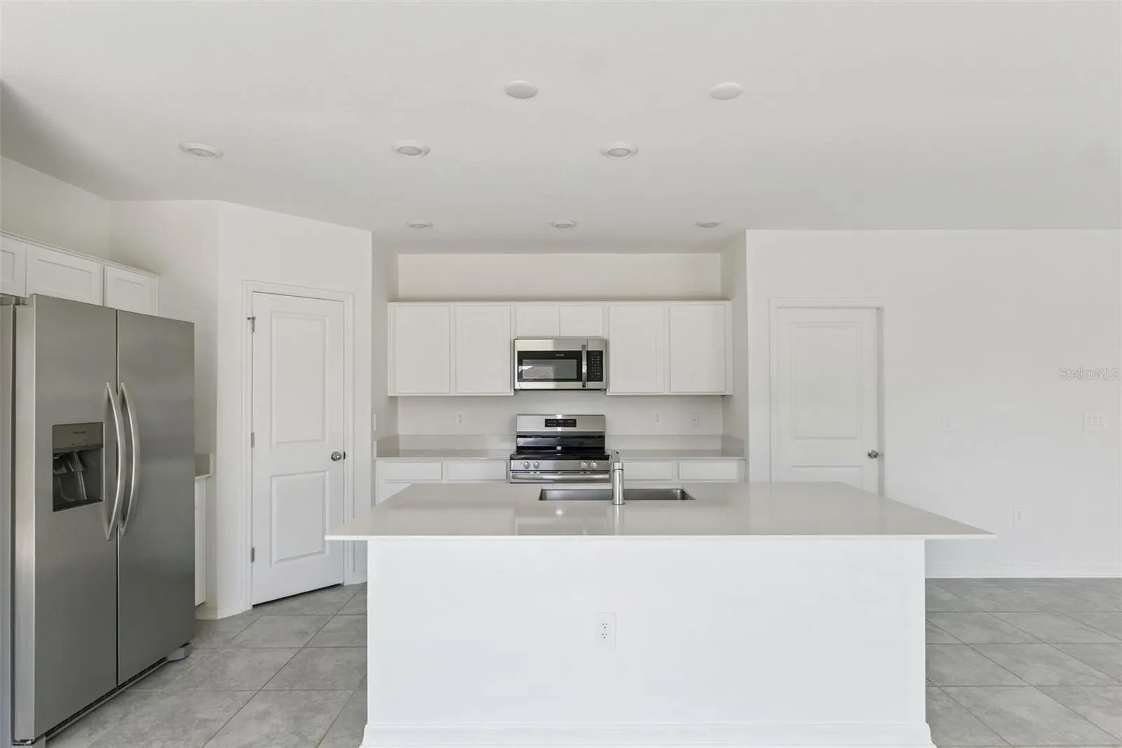 1409 AUSTIN ST