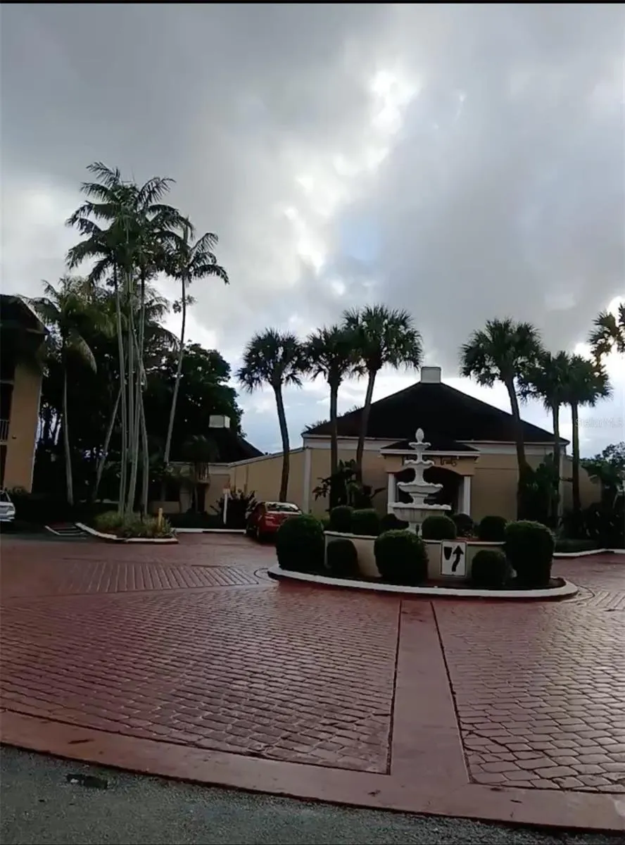 15300 SW 106TH TER #520, #520