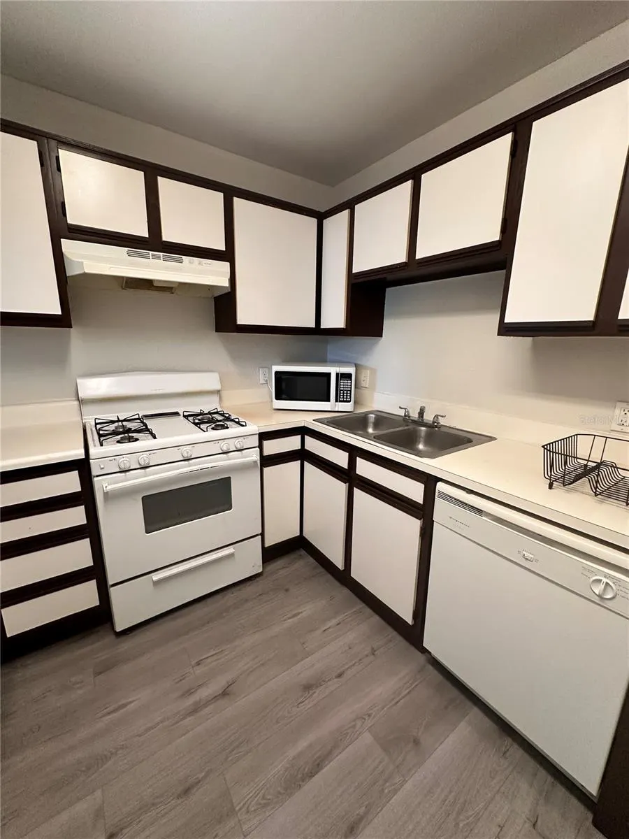 15300 SW 106TH TER #520, #520