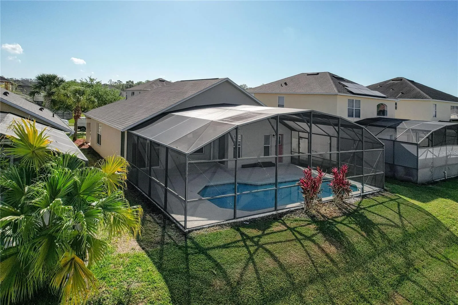 1175 SEASONS BLVD