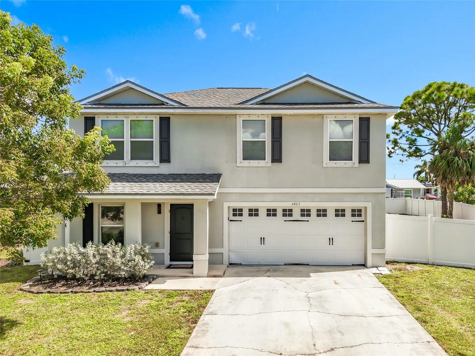 4413 SW 15TH PL