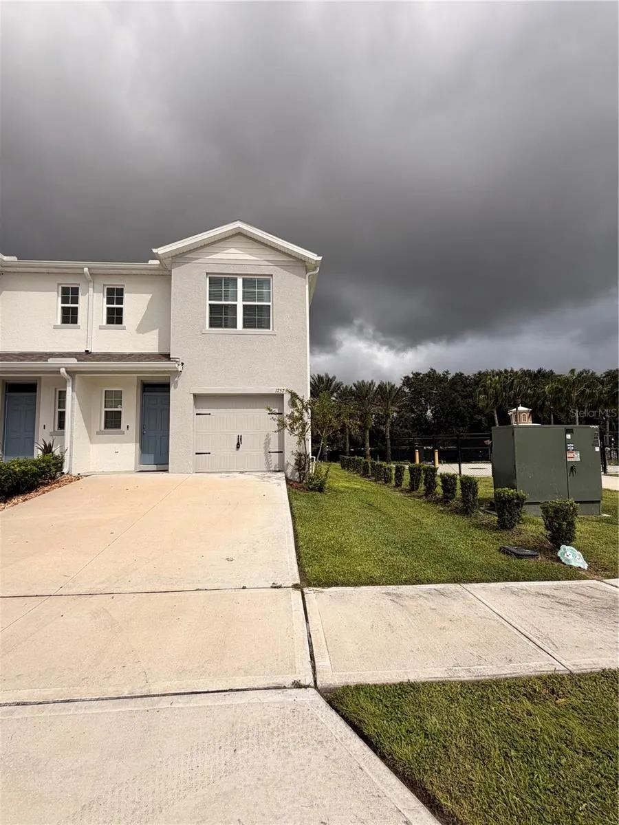 1757 ROCK ELM RD