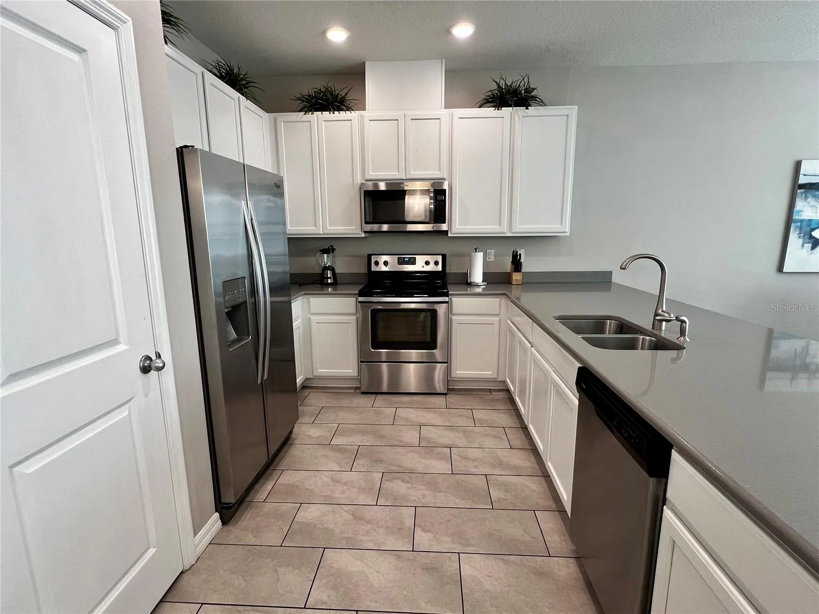 5110 KILLARNEY WAY