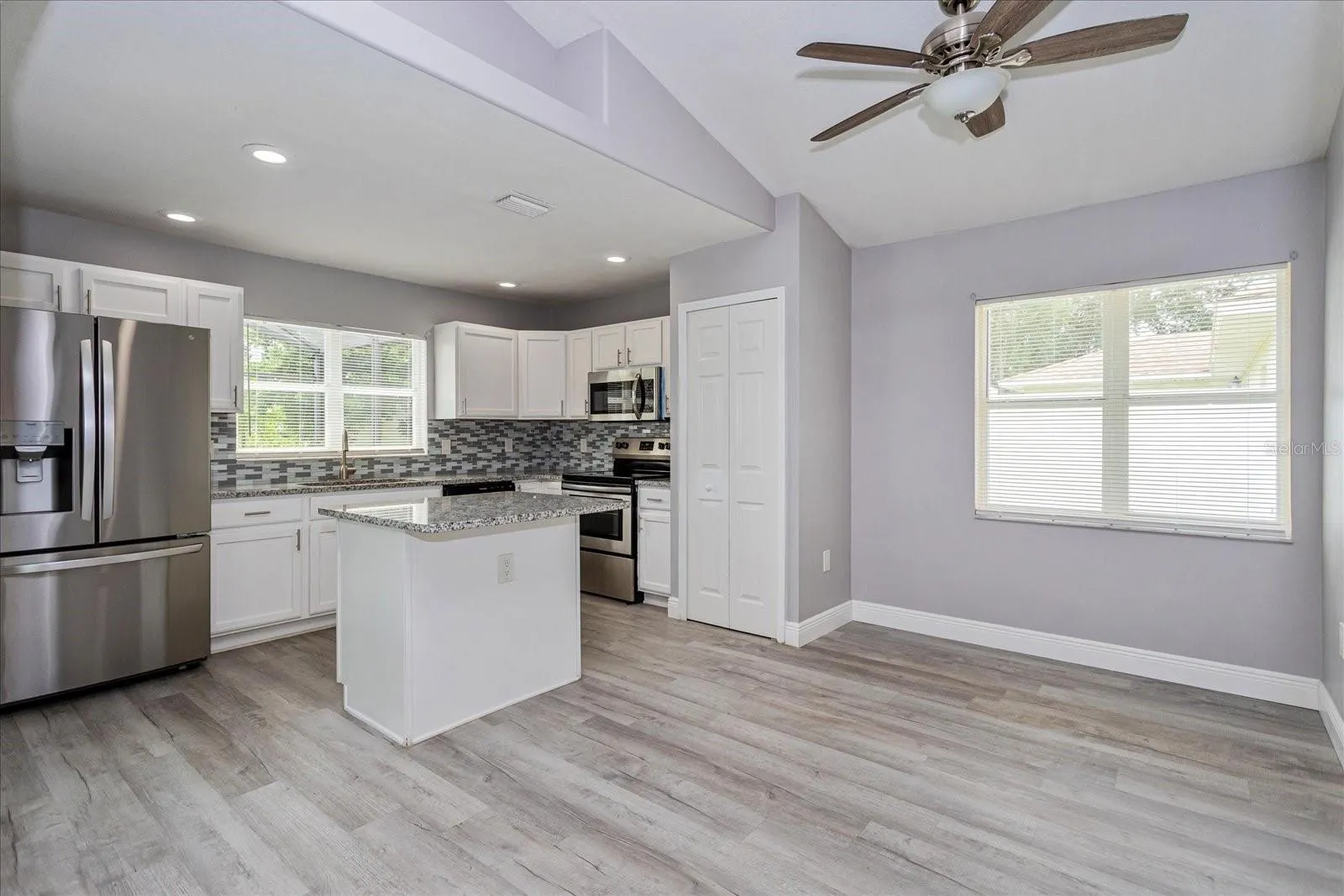 2909 SUMMER WINDS CIR