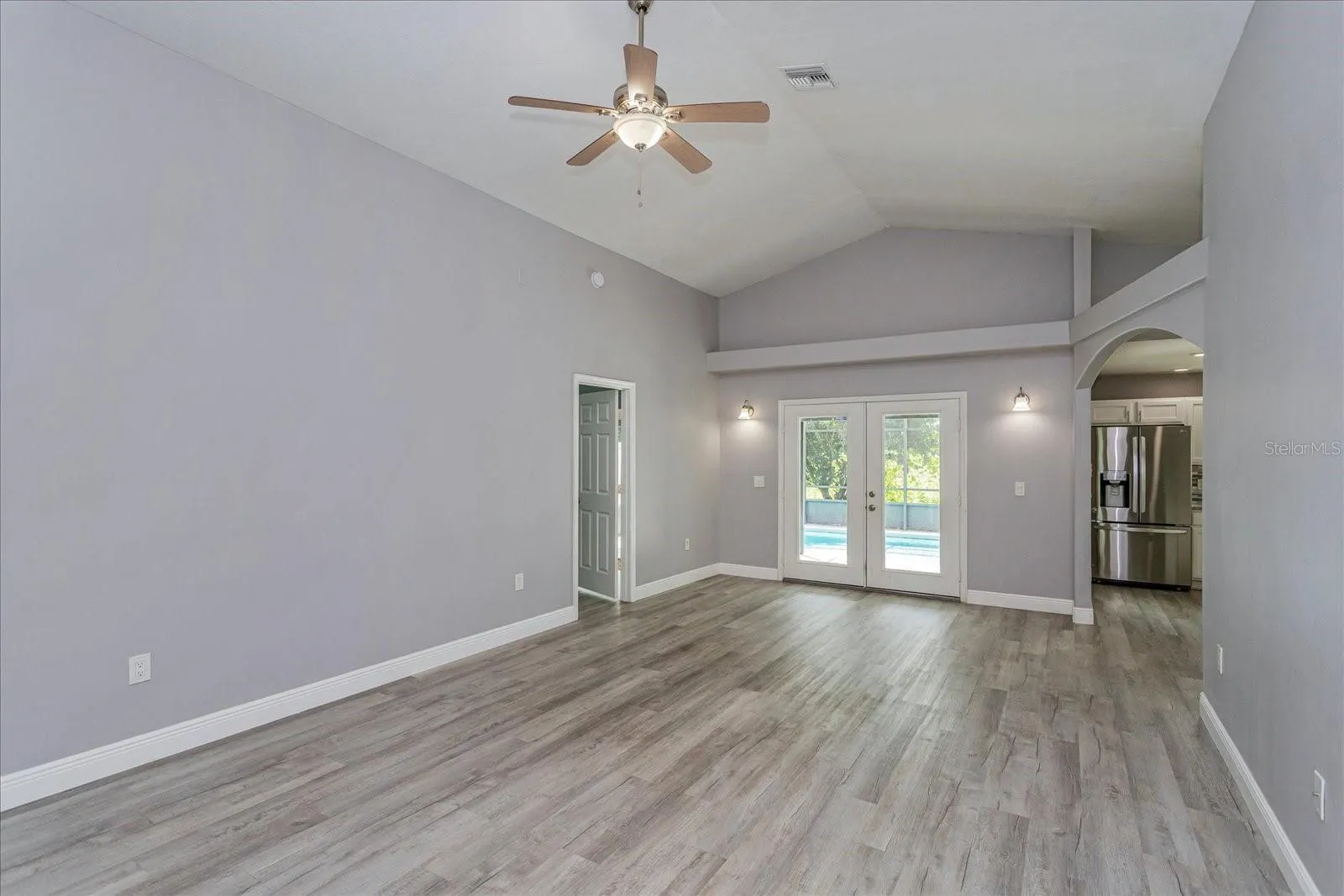 2909 SUMMER WINDS CIR