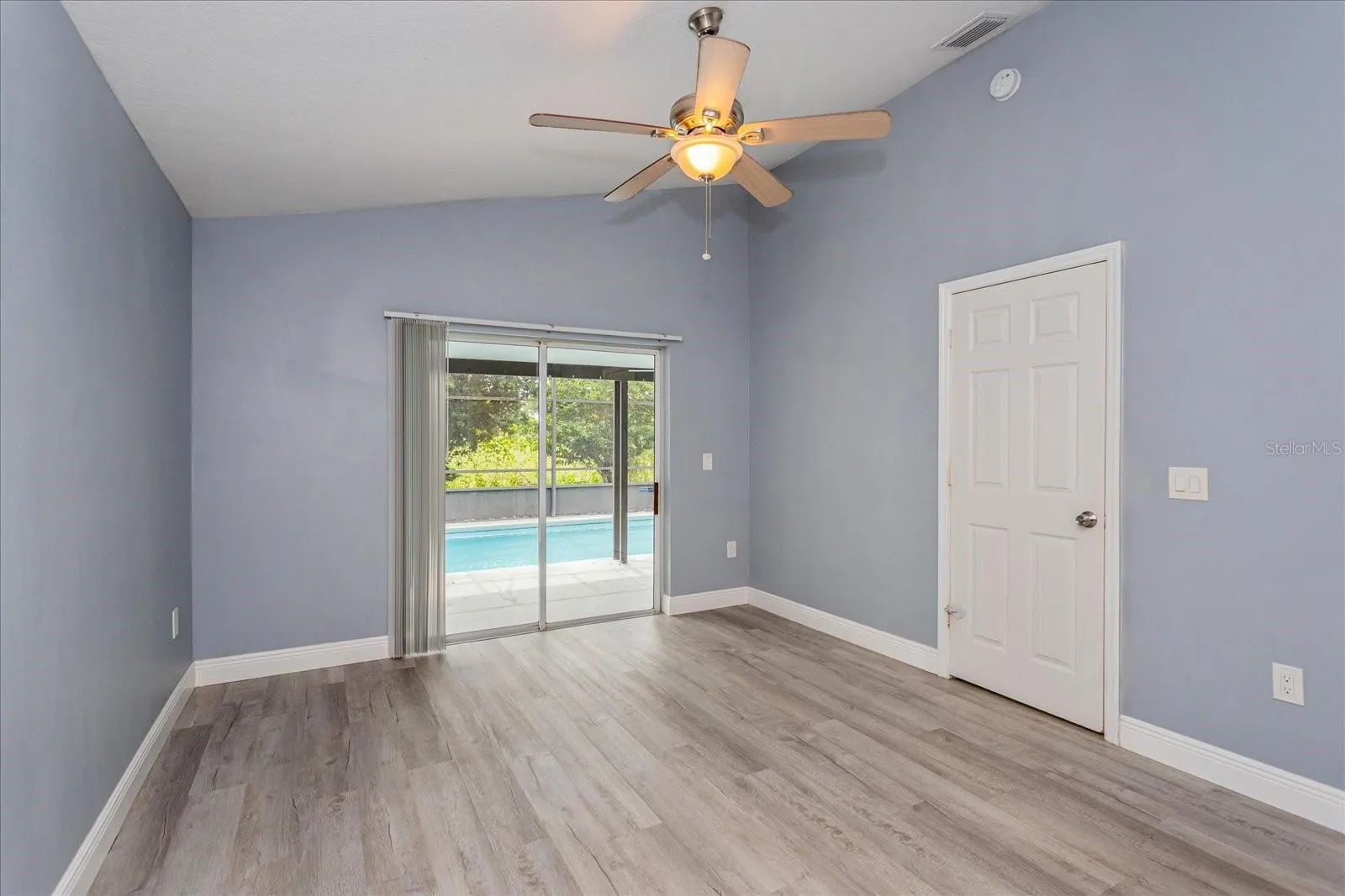 2909 SUMMER WINDS CIR