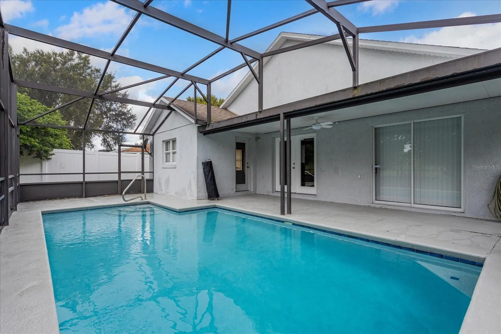 2909 SUMMER WINDS CIR