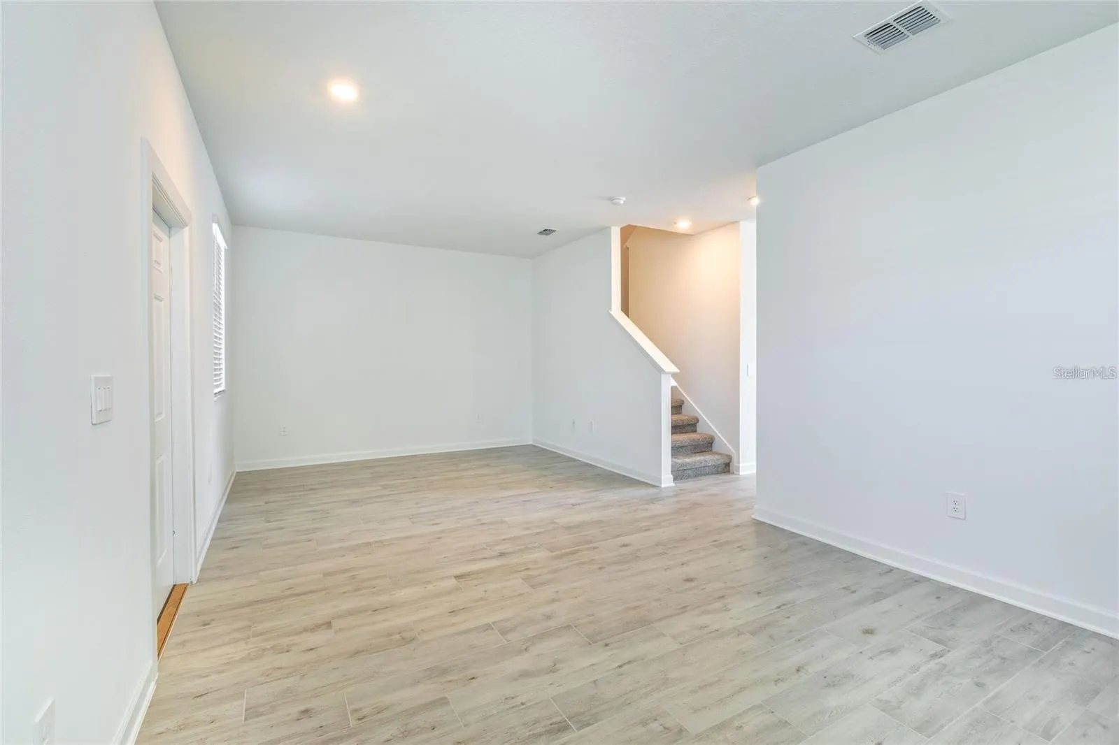 3055 ELLA WAY