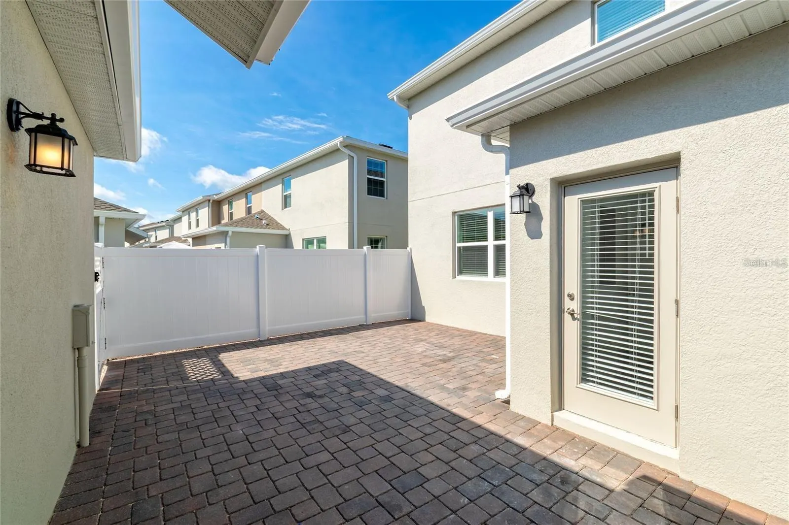 3055 ELLA WAY