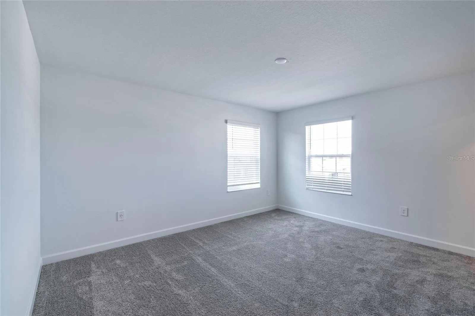 3055 ELLA WAY