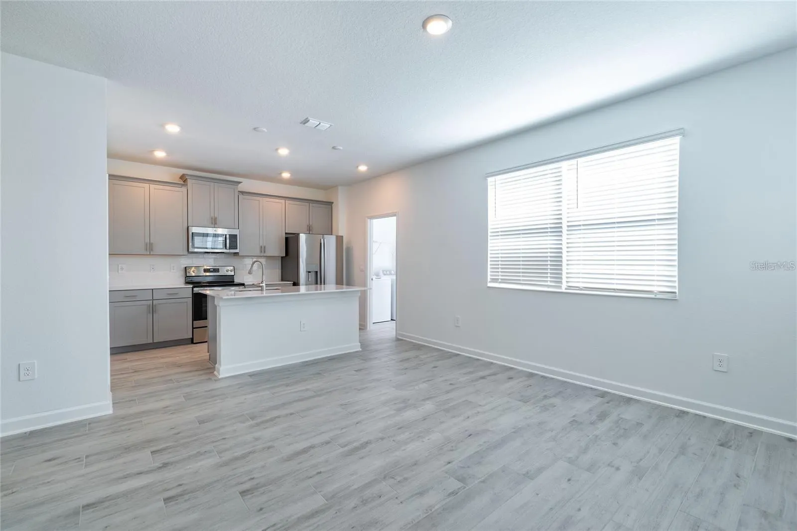 3055 ELLA WAY