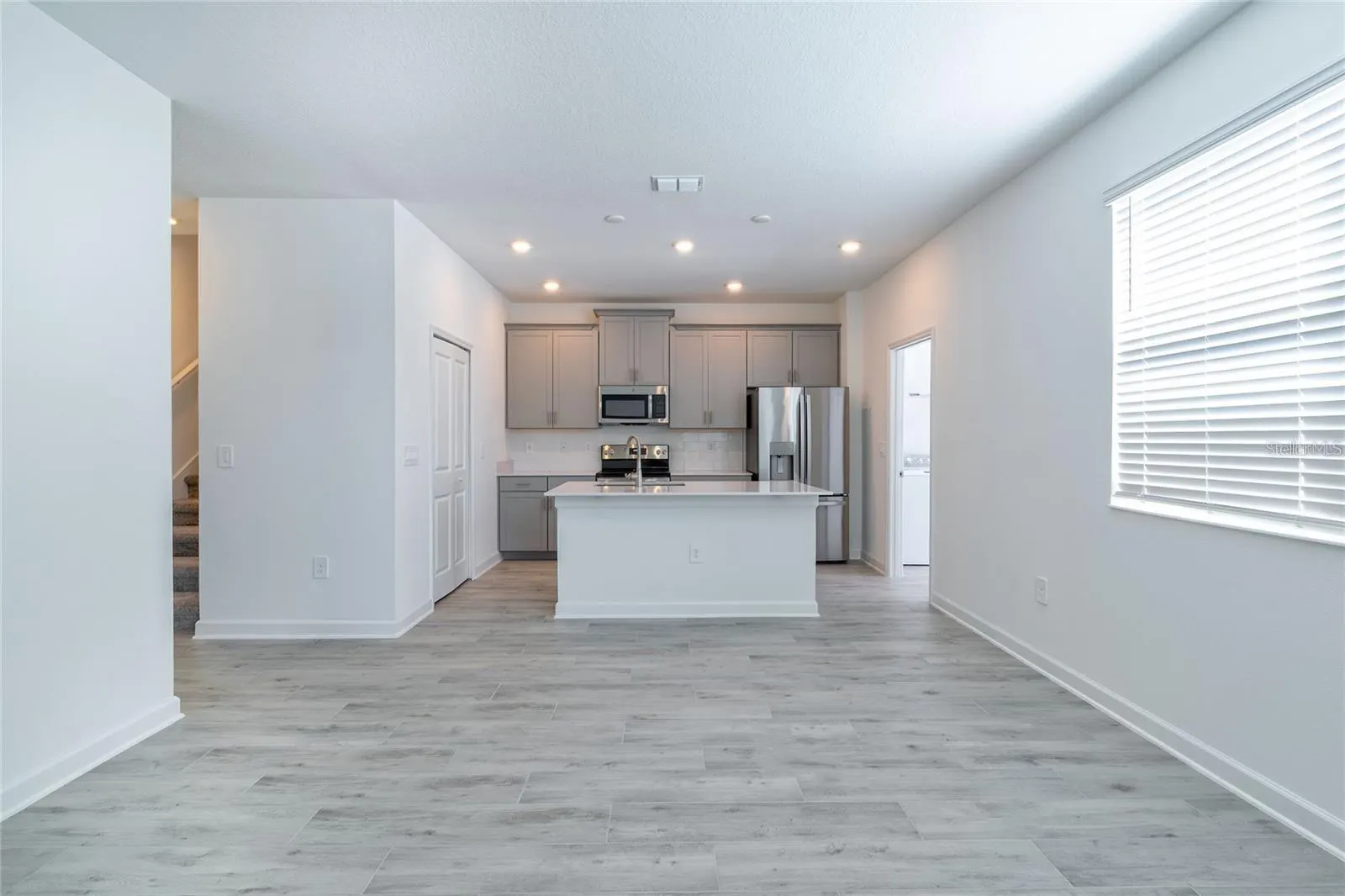 3055 ELLA WAY