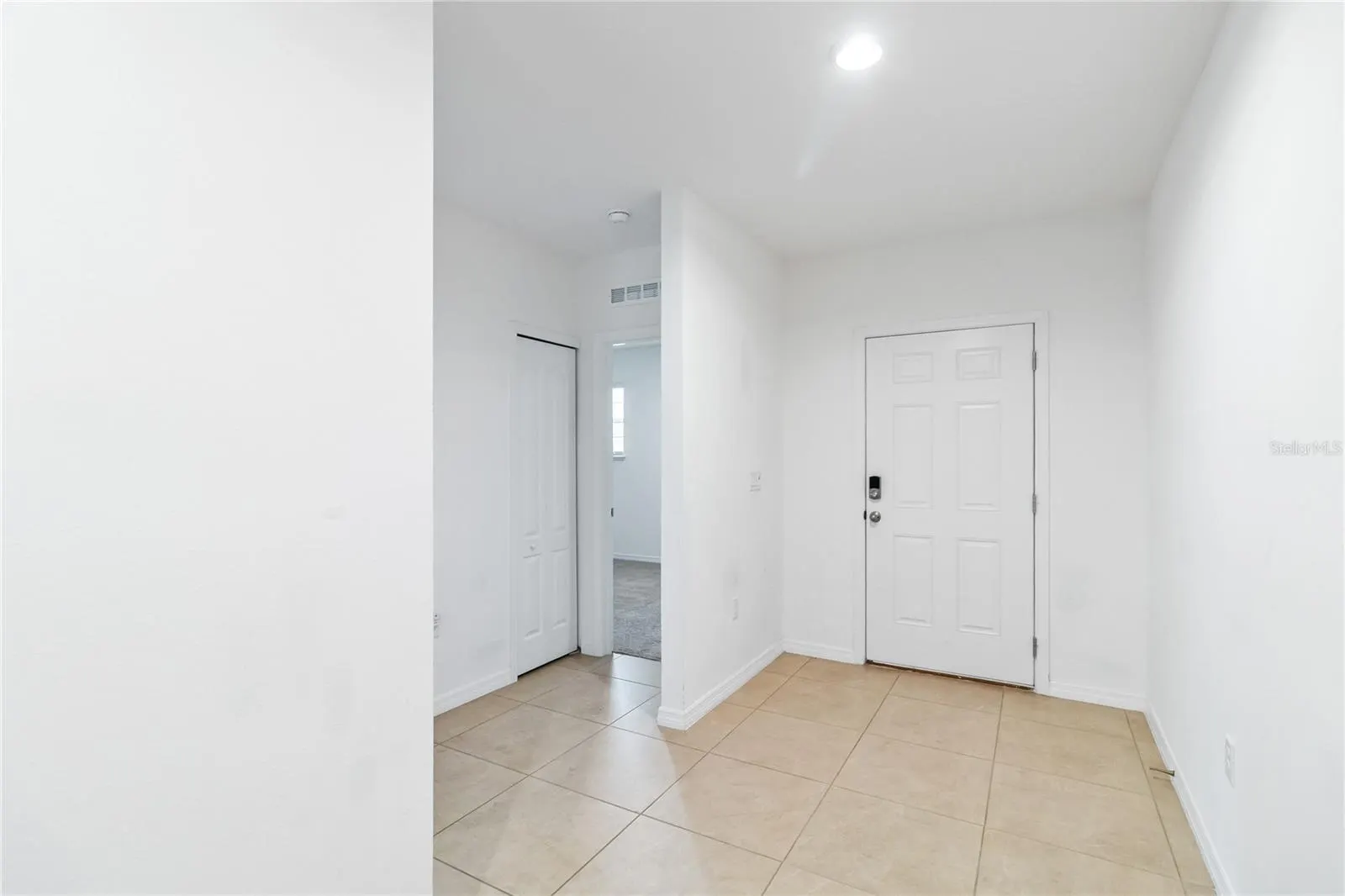1166 OAK BLUFF DR