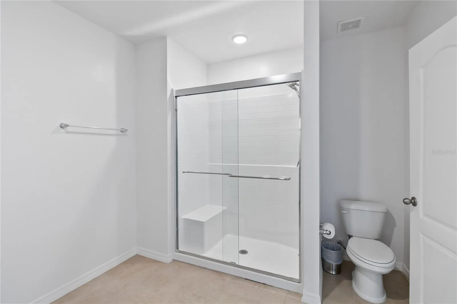 1166 OAK BLUFF DR