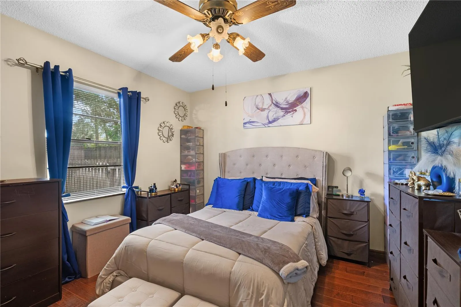 5489 CAURUS CT