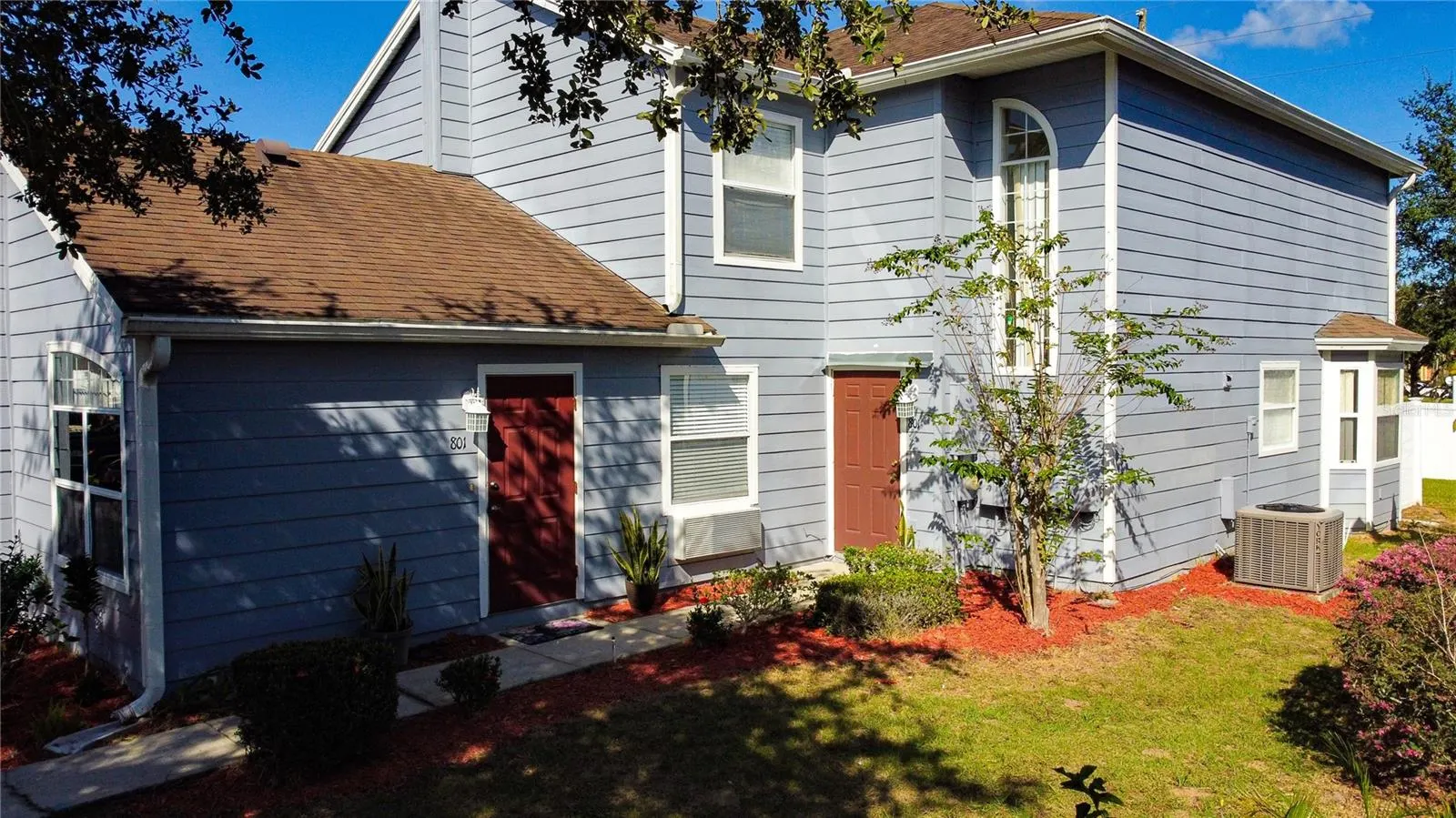 801 ORCHID DR