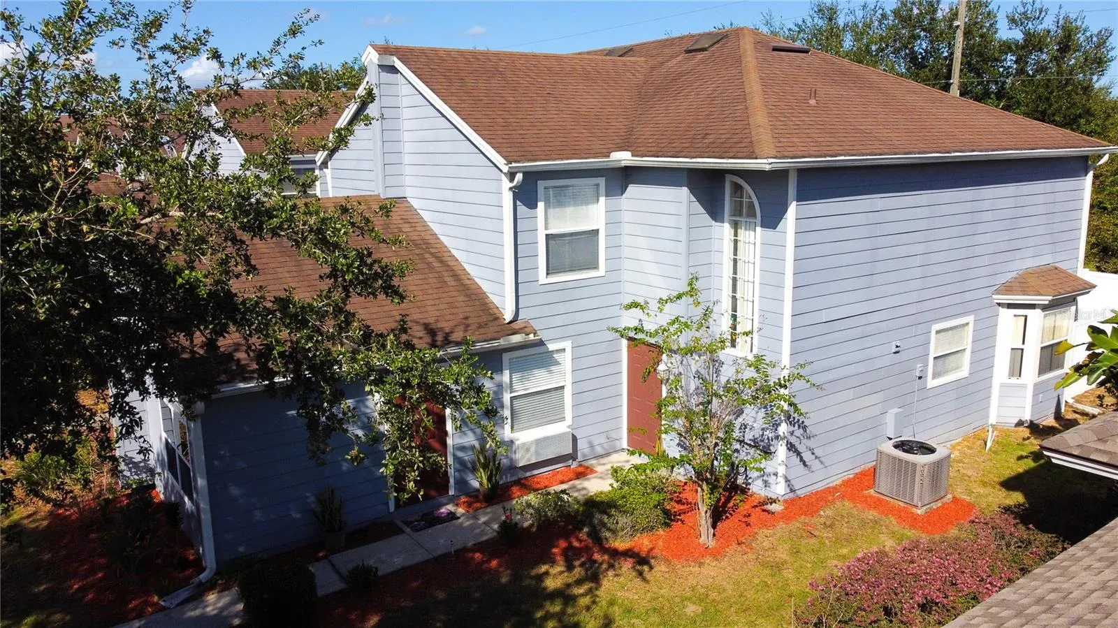 801 ORCHID DR
