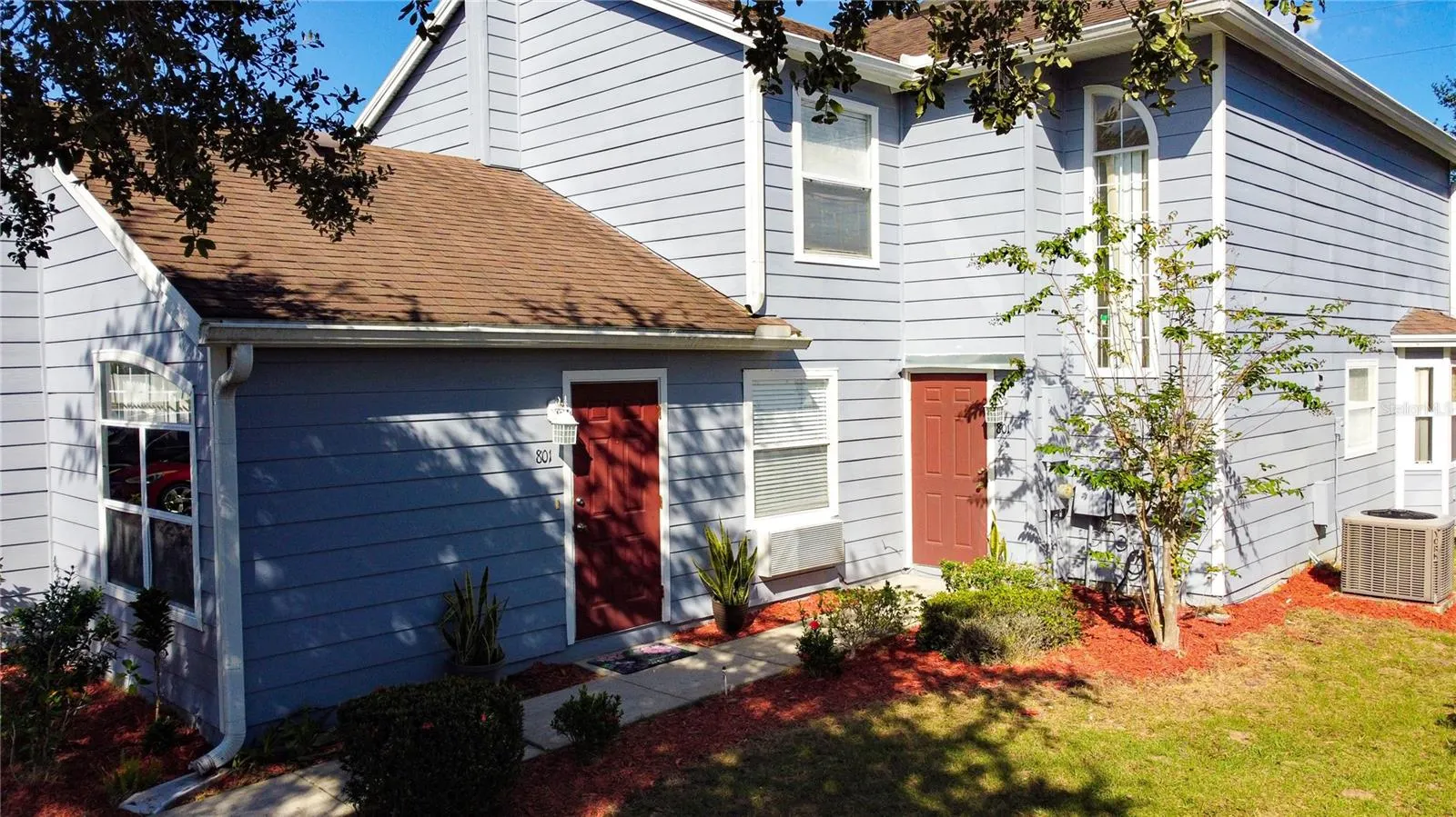 801 ORCHID DR
