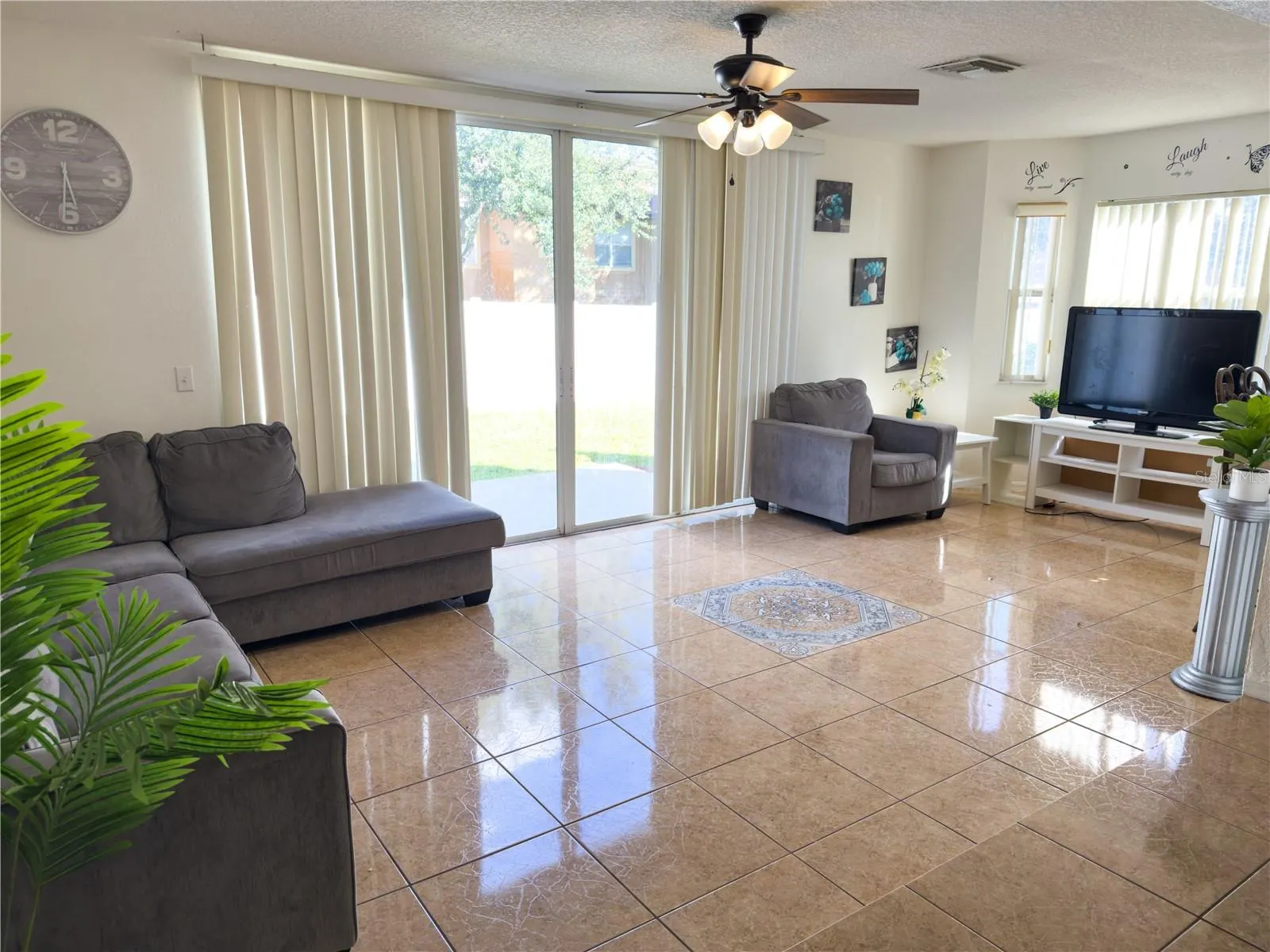 801 ORCHID DR