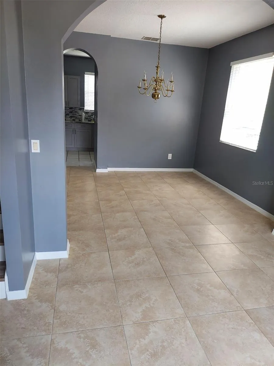 113 HARWOOD CIR