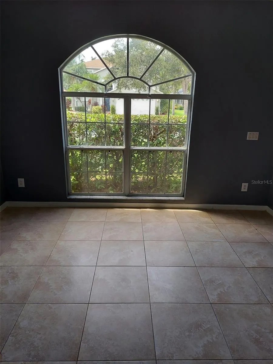 113 HARWOOD CIR