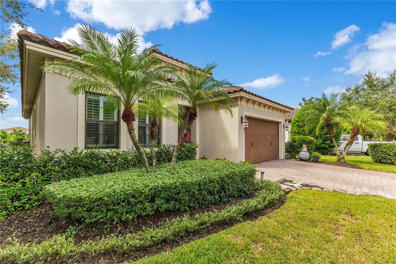 8442 PRESTBURY DR