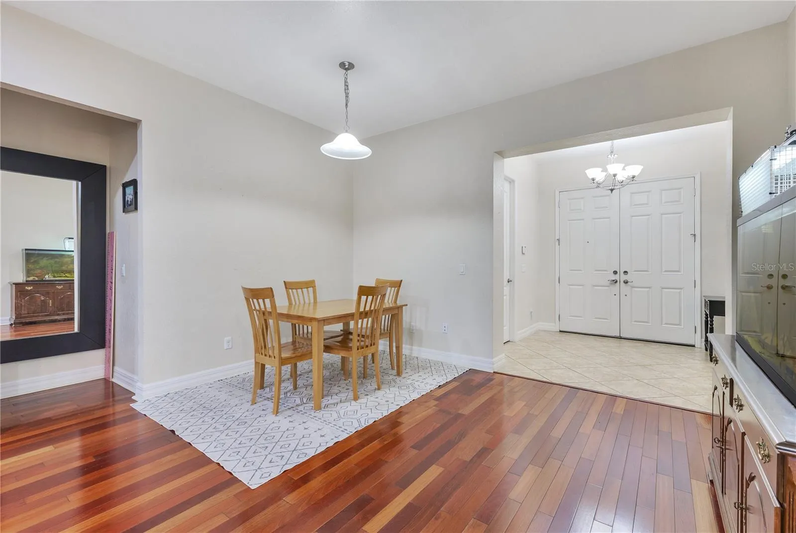 8442 PRESTBURY DR