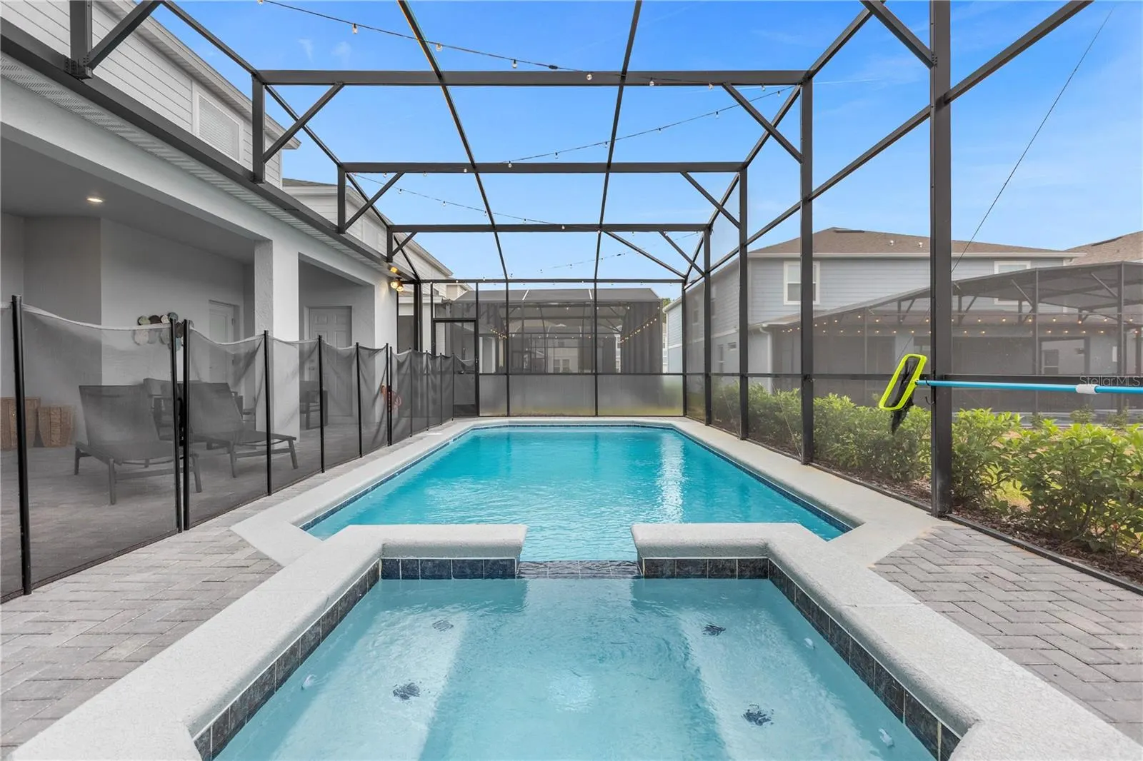 3048 MAHALO DR