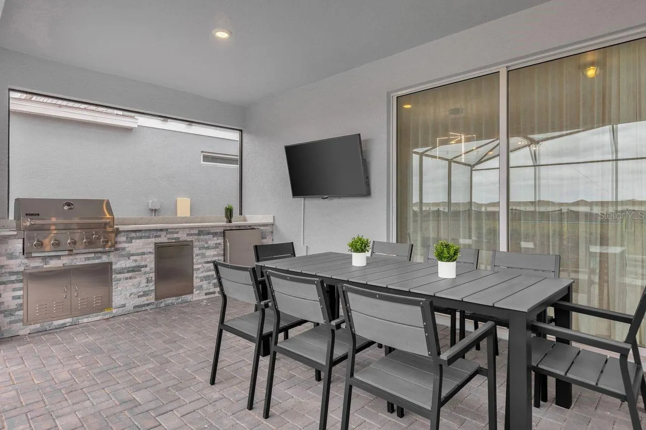 3048 MAHALO DR