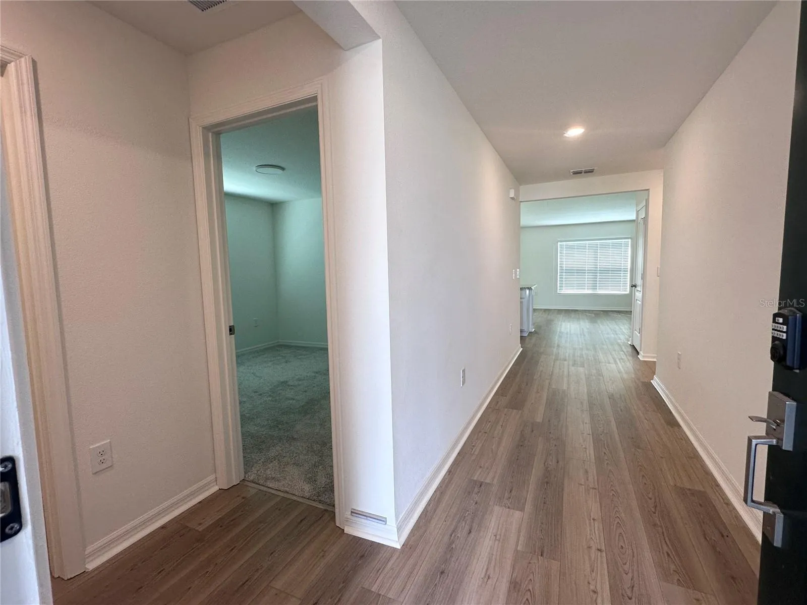 148 SUMMERLIN LOOP