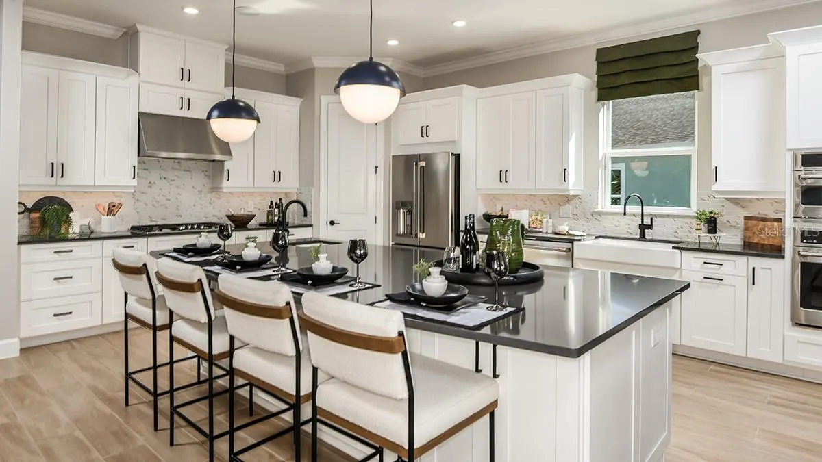 930 ARBOR GREEN TRL