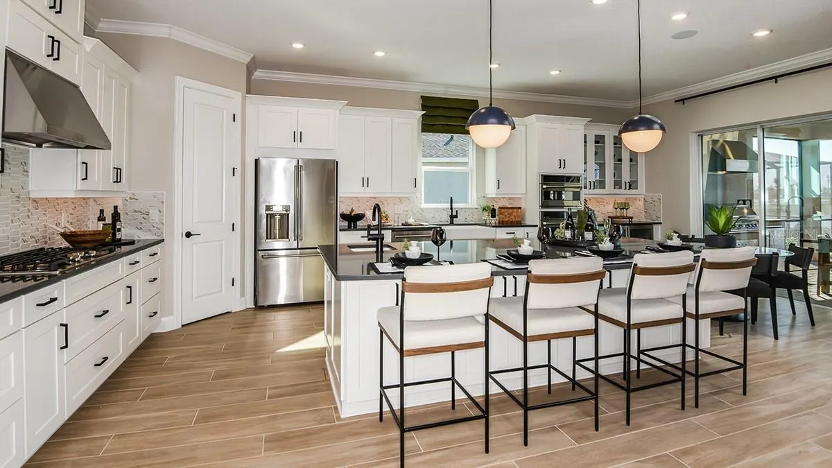930 ARBOR GREEN TRL