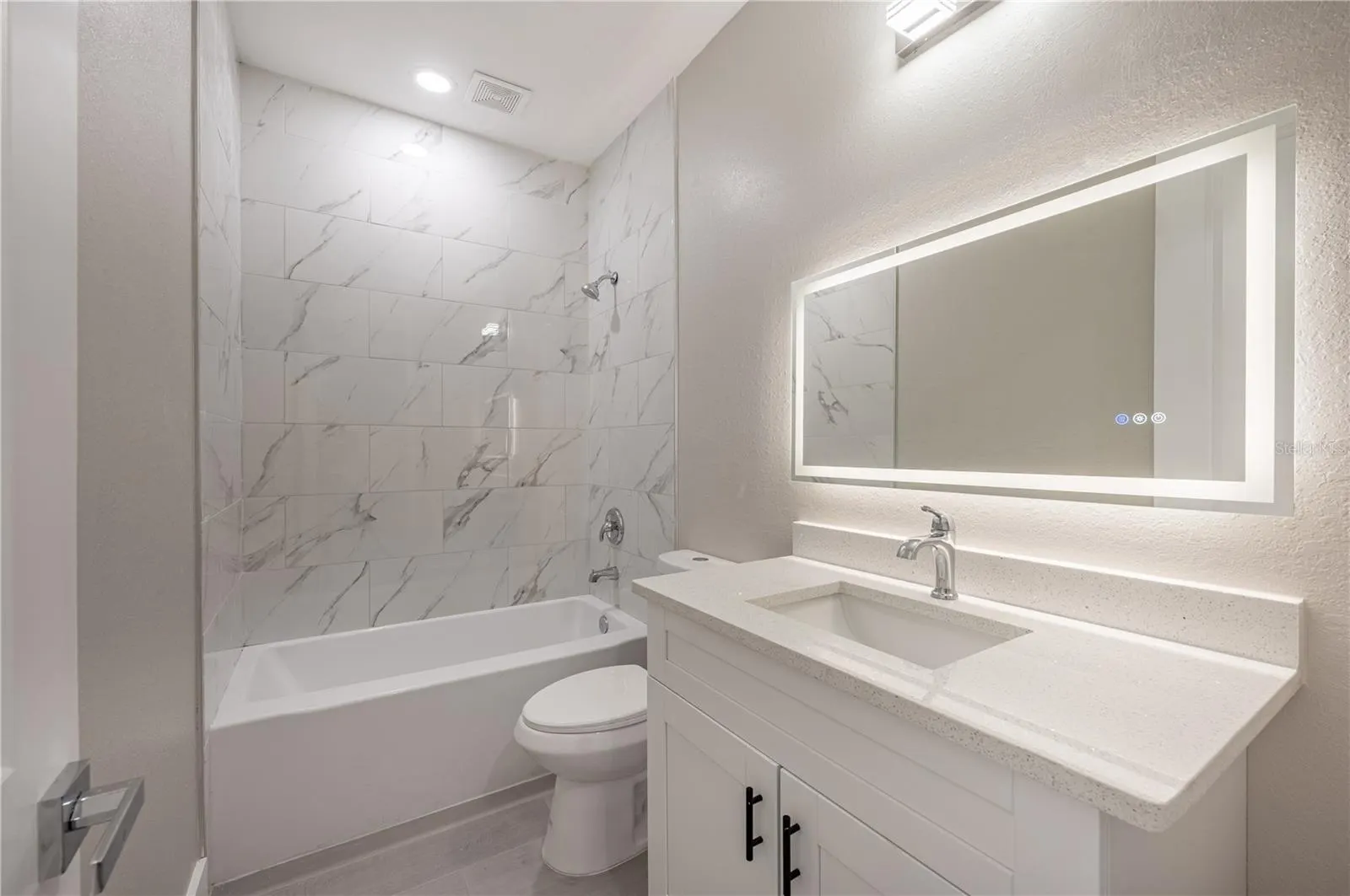 8543 & 8545 DINNANO ST