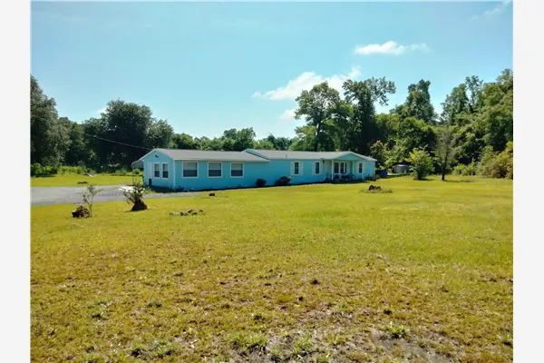 3990 WHISPERING PINES CIR