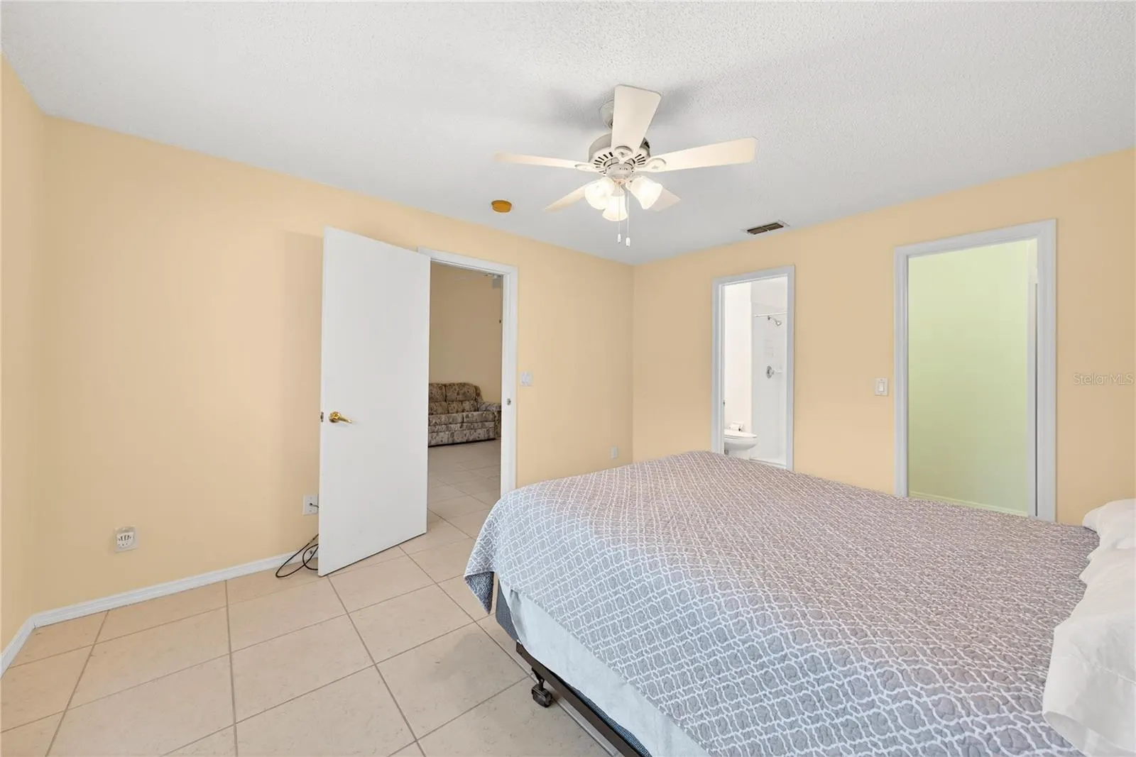 13917 TIMBERLAND DR #201 #201