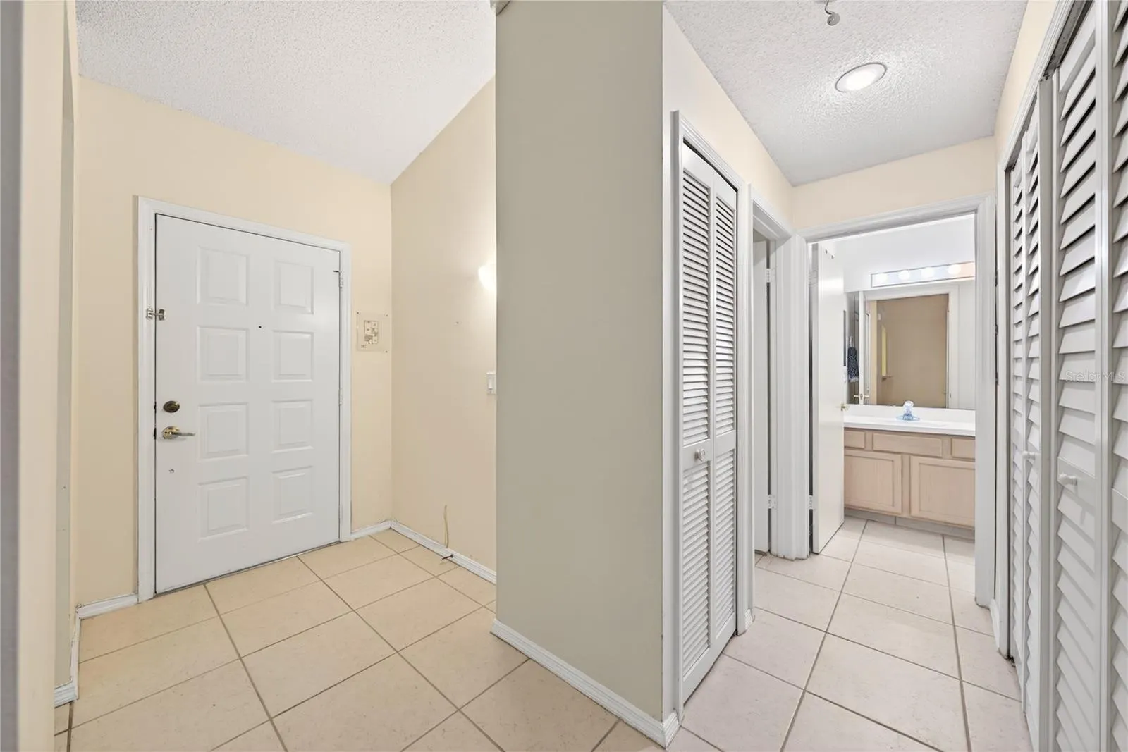 13917 TIMBERLAND DR #201 #201