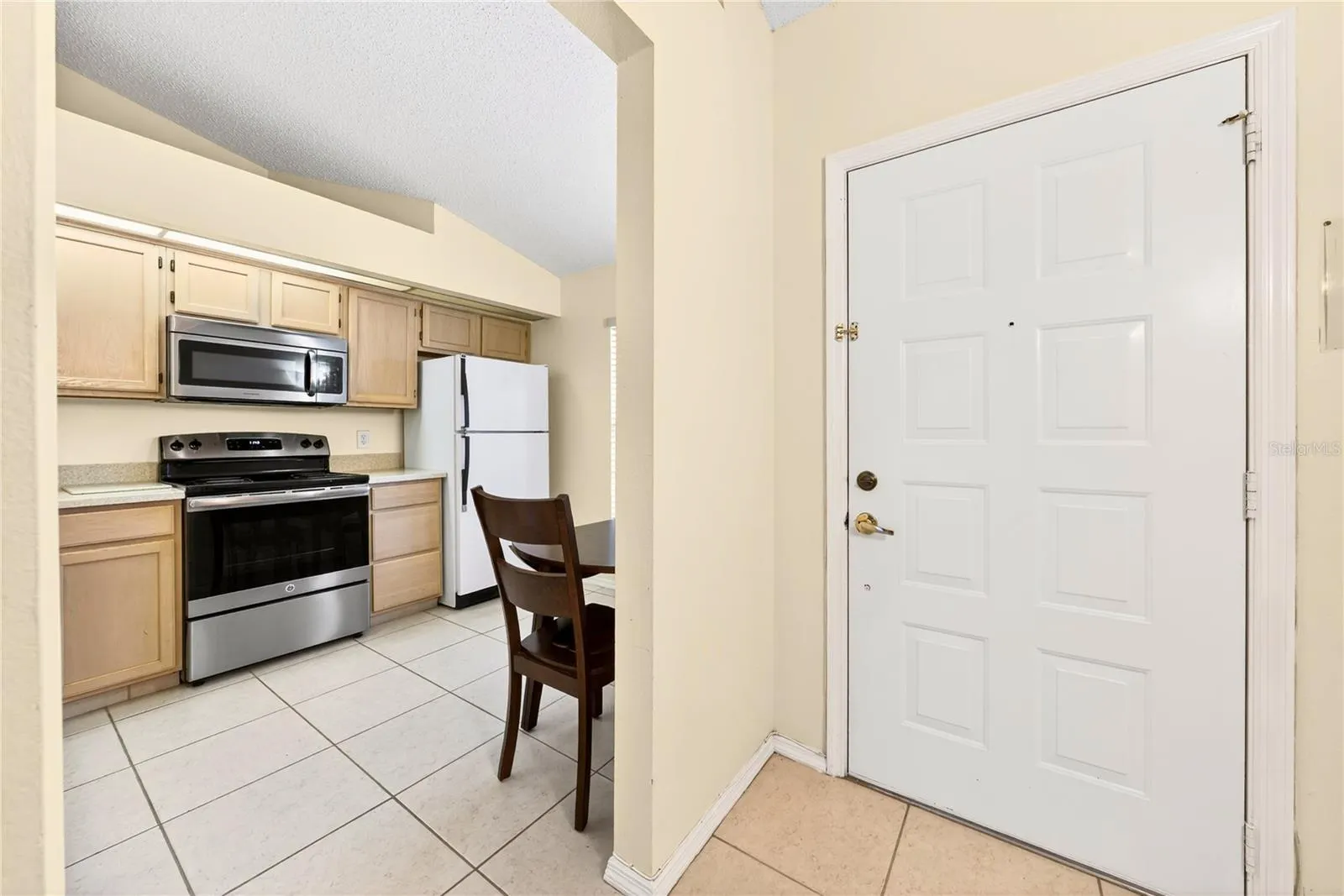 13917 TIMBERLAND DR #201 #201
