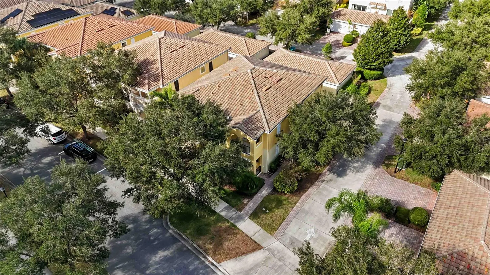 8681 LOWER VILLAGEWALK CIR