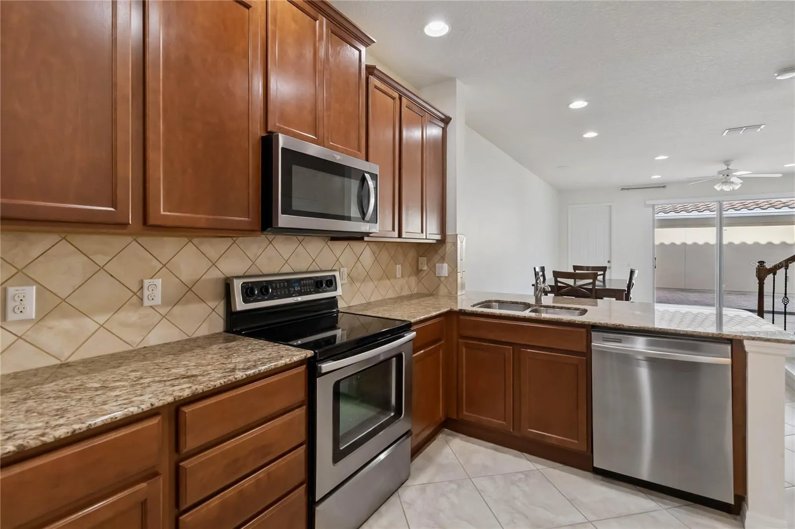 8681 LOWER VILLAGEWALK CIR