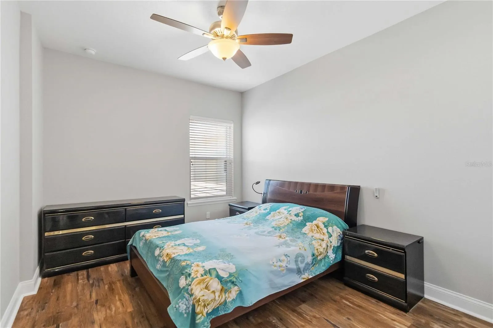 8905 LAUREATE BLVD
