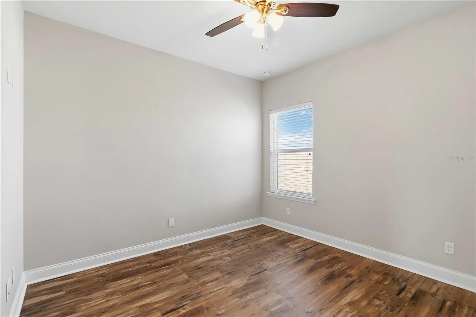 8905 LAUREATE BLVD
