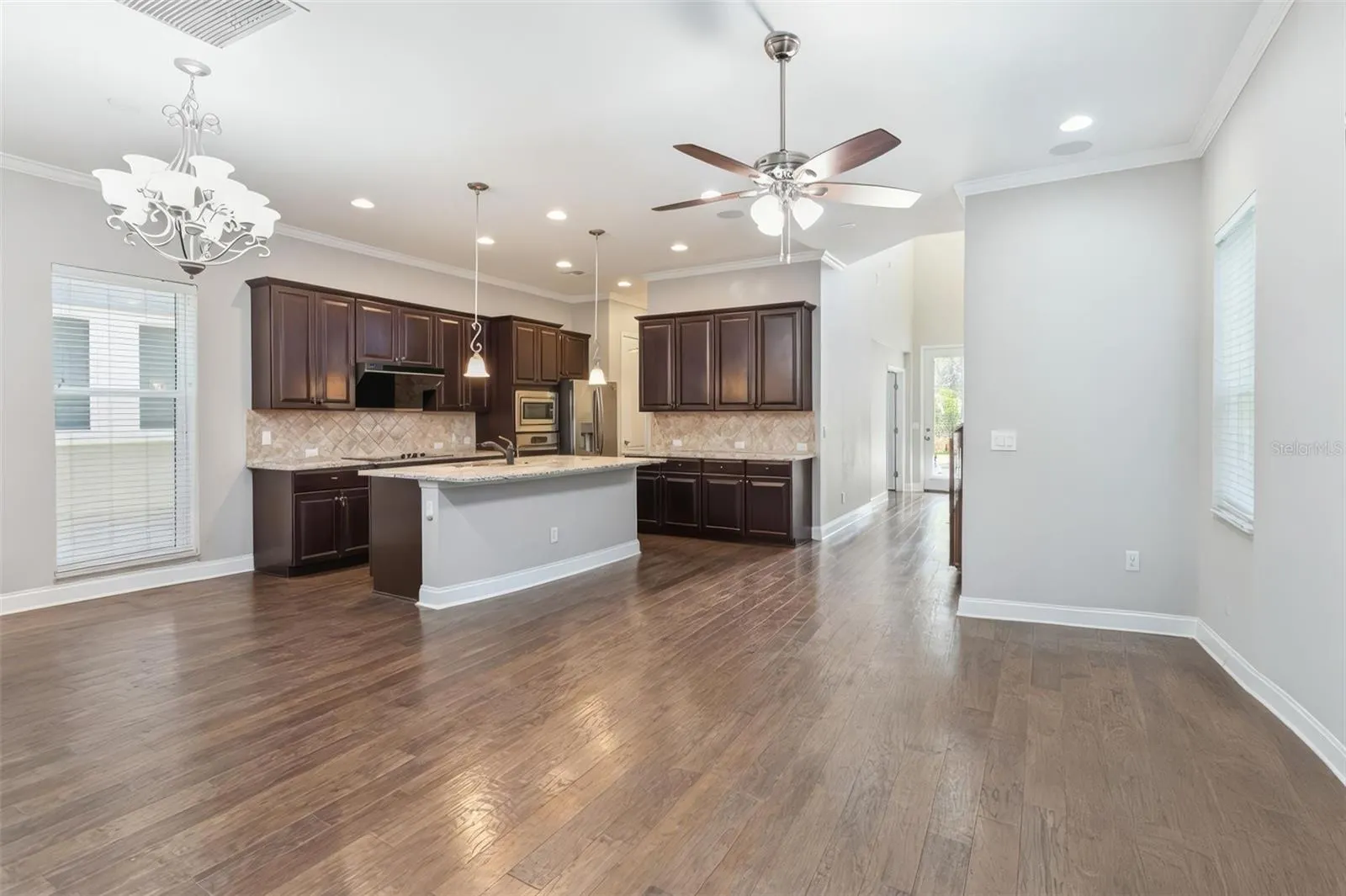 8905 LAUREATE BLVD