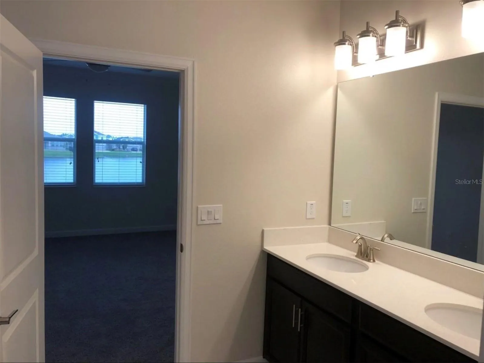 10229 LOVEGRASS LN